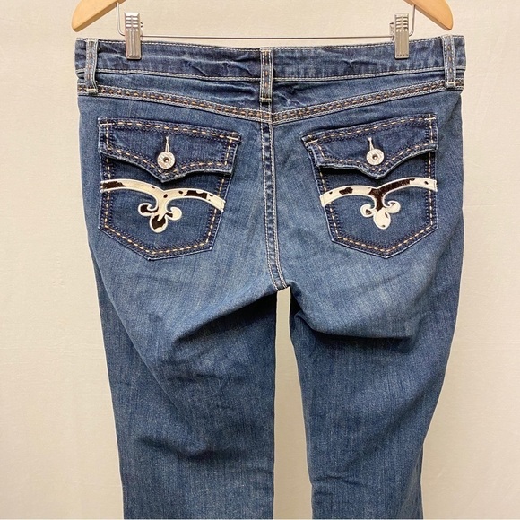 Wrangler Sz 11 Rock 47 Ultra Low Rise Jeans Cowhide Accents Embroidered Women’s - Picture 7 of 14